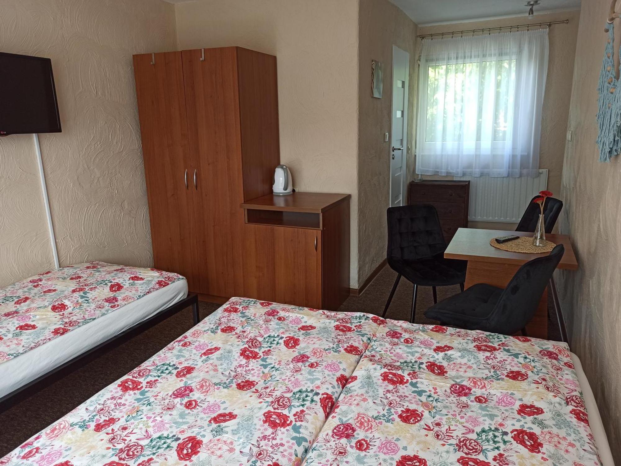 Pod Wierzba - Mieroszyno Homestay *